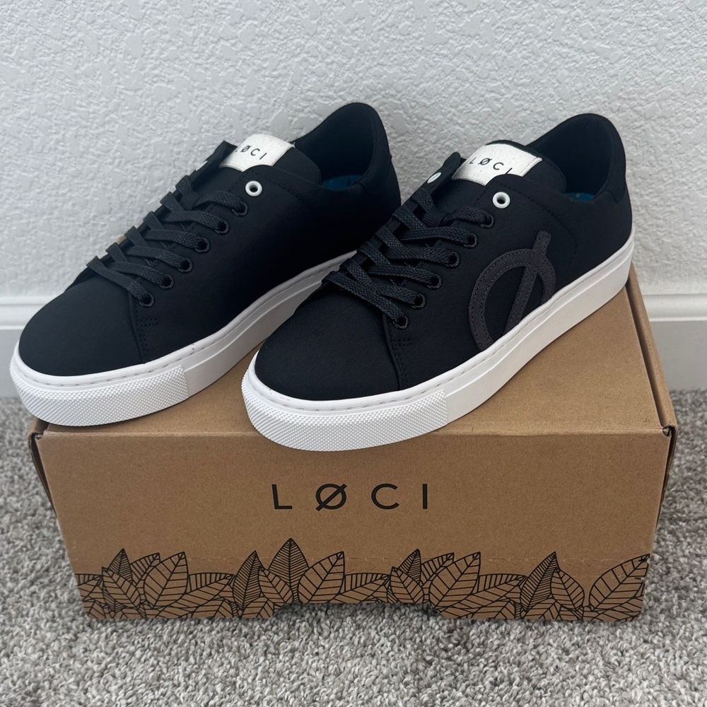 Loci Sneakers